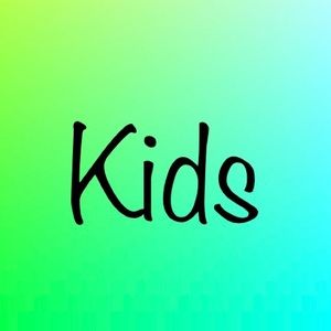 Kids’ clothes & accessories